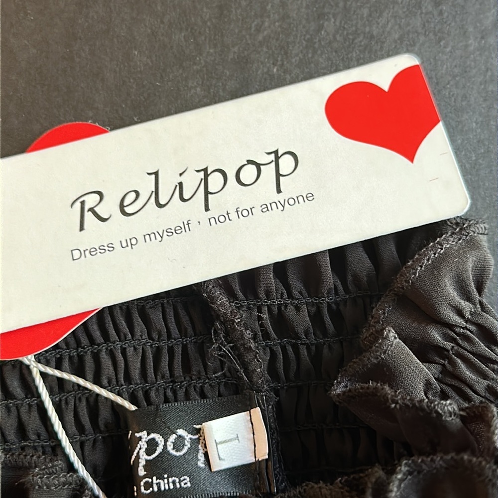 Off the Shoulder top. Black. Size Large. 3/4 length sleeves. - Picture 2 of 6